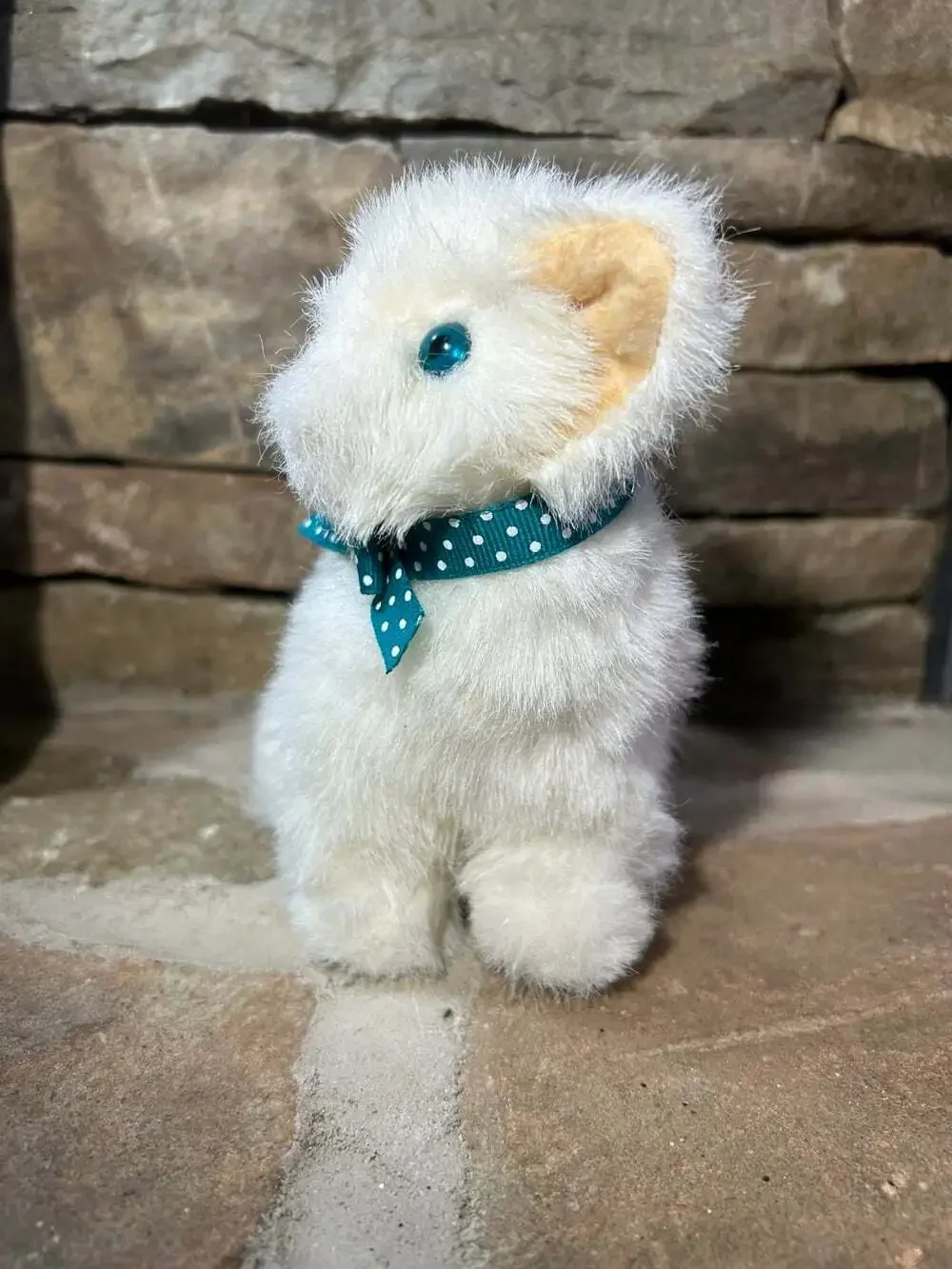 GUND vintage White Kitten Plush Teal polka dot bow Blue Eyes